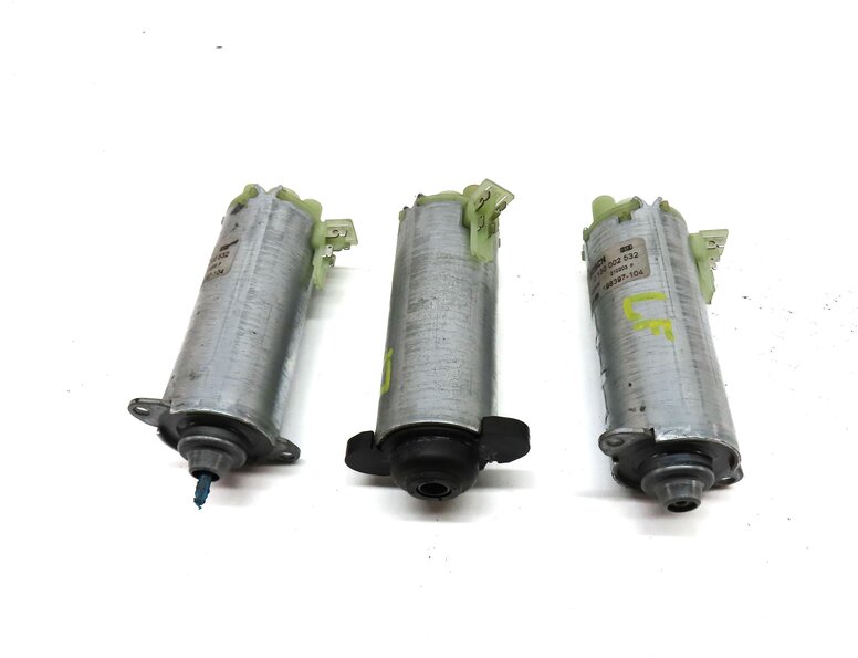 Thumbnail 2: 2004 PORSCHE CAYENNE (955) FRONT LEFT DRIVER SEAT ADJUST MOTOR SET 3