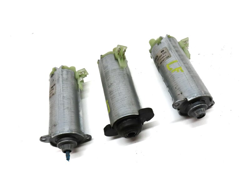Thumbnail 3: 2004 PORSCHE CAYENNE (955) FRONT LEFT DRIVER SEAT ADJUST MOTOR SET 3