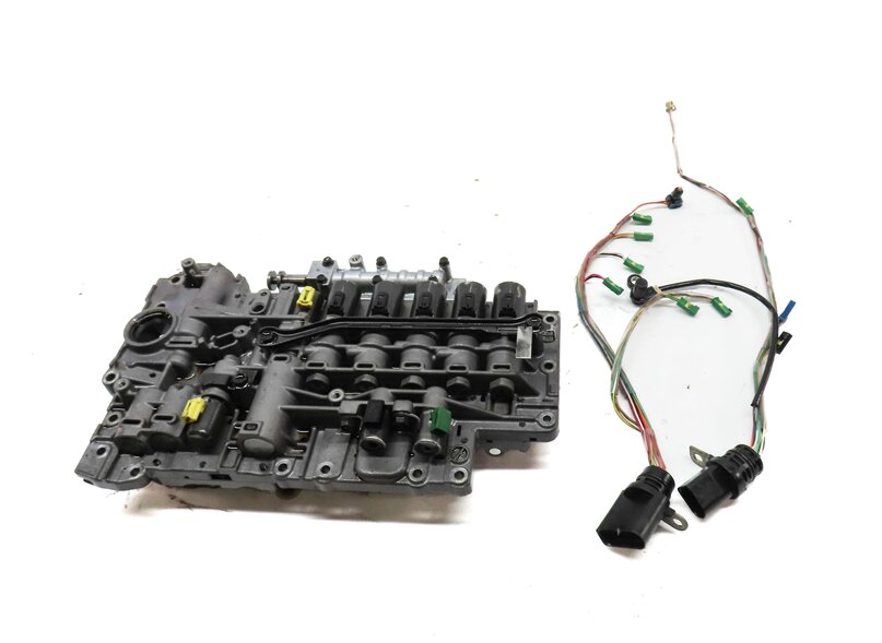Thumbnail 2: 11-12 VW TOUAREG / AUDI Q7 (4L) DIESEL 8-SPD MHC AUTO TRANSMISSION VALVE BODY