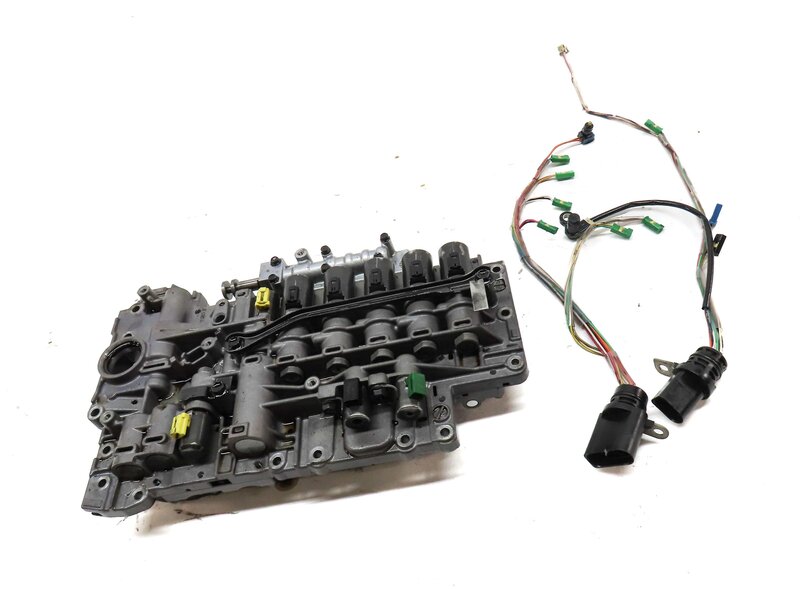 Thumbnail 3: 11-12 VW TOUAREG / AUDI Q7 (4L) DIESEL 8-SPD MHC AUTO TRANSMISSION VALVE BODY