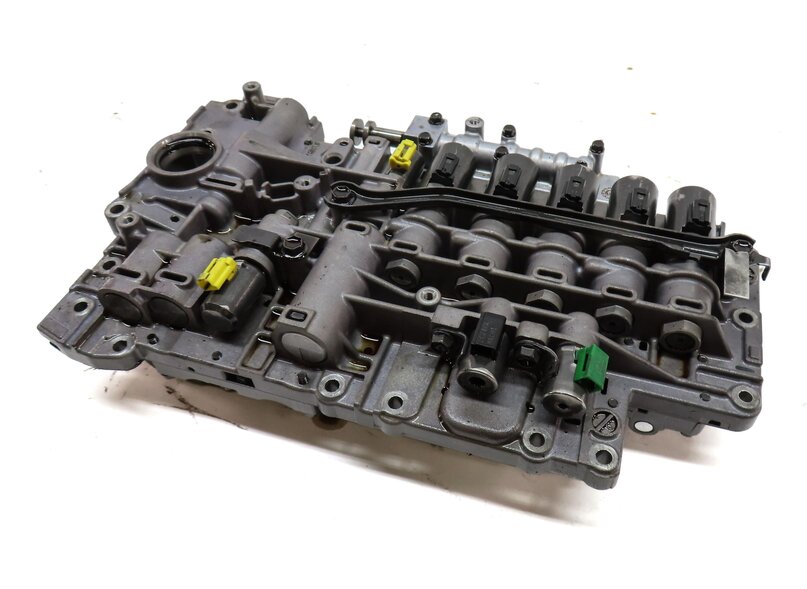 Thumbnail 6: 11-12 VW TOUAREG / AUDI Q7 (4L) DIESEL 8-SPD MHC AUTO TRANSMISSION VALVE BODY