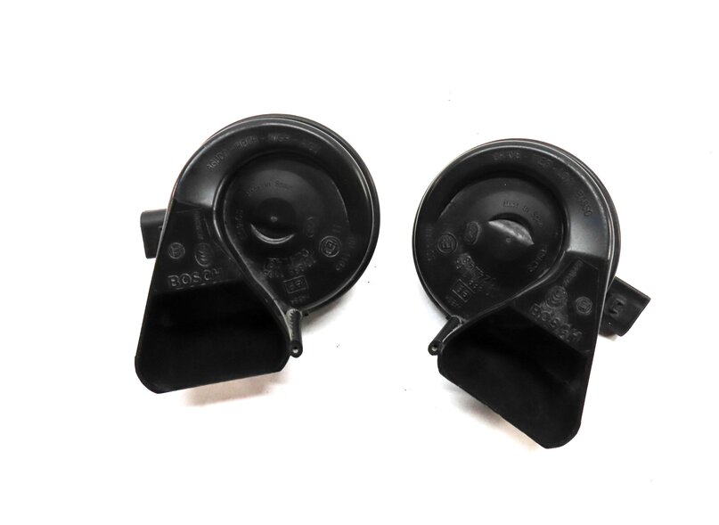 Thumbnail 2: 2007-2015 AUDI Q7 R8 (4L 4S) HIGH & LOW TONE HORN SET-2
