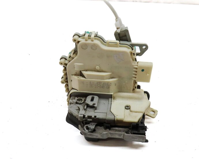 Thumbnail 4: 2010-2019 AUDI / PORSCHE A4 S4 A5 S5 A6 Q3 Q5 Q7 TT 911 - RIGHT FRONT DOOR LATCH