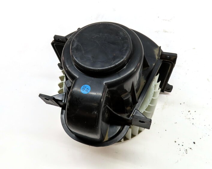 Thumbnail 5: 2011-2015 AUDI Q7 (4L) FRONT HVAC HEATER A/C BLOWER FAN MOTOR (w/o RESISTOR)