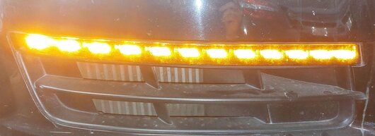 Thumbnail 2: 2010-2015 AUDI Q7 (4L) RIGHT FRONT PASSENGER TURN SIGNAL MARKER LIGHT LAMP (LED)