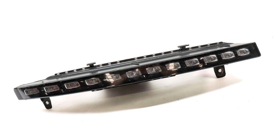 Thumbnail 4: 2010-2015 AUDI Q7 (4L) RIGHT FRONT PASSENGER TURN SIGNAL MARKER LIGHT LAMP (LED)