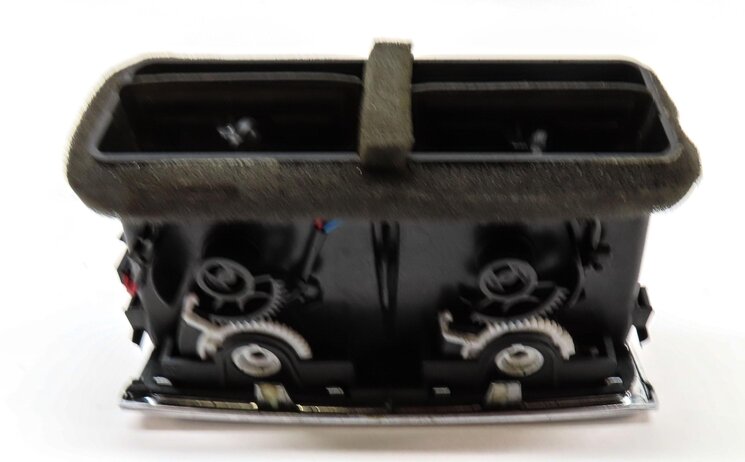 Thumbnail 6: 2011 AUDI Q7 (4L) REAR CENTER CONSOLE A/C HEATER AIR VENT (BLACK & SILVER)