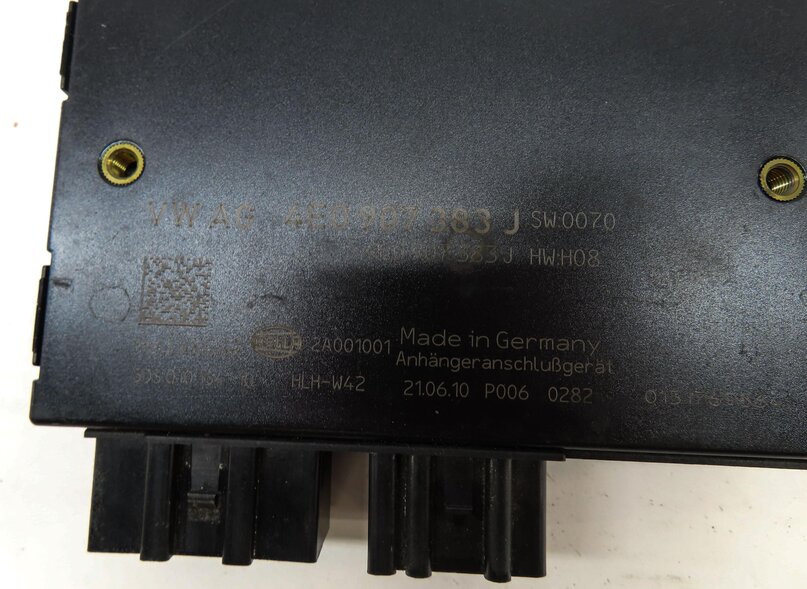 Thumbnail 4: 2007-2015 AUDI Q7 (4L) TRAILER HITCH TOW TOWING CONTROL MODULE
