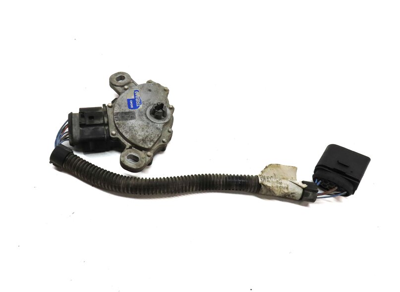 2011 AUDI Q7 (4L) 3.0L DIESEL AUTO TRANSMISSION NEUTRAL SAFETY SWITCH w/ HARNESS