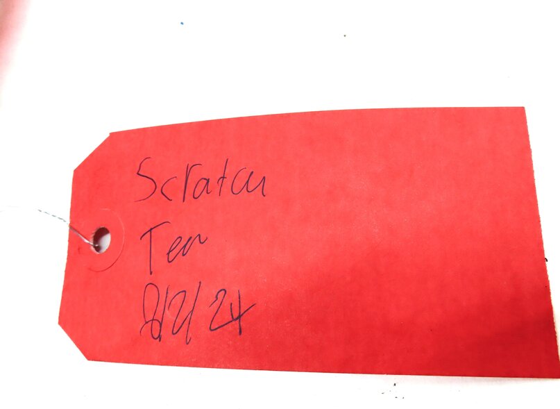 Thumbnail 9: 2011 AUDI Q7 4L REAR UPPER CENTER TRUNK SPOILER 3RD THIRD BRAKE LIGHT 4L0945097