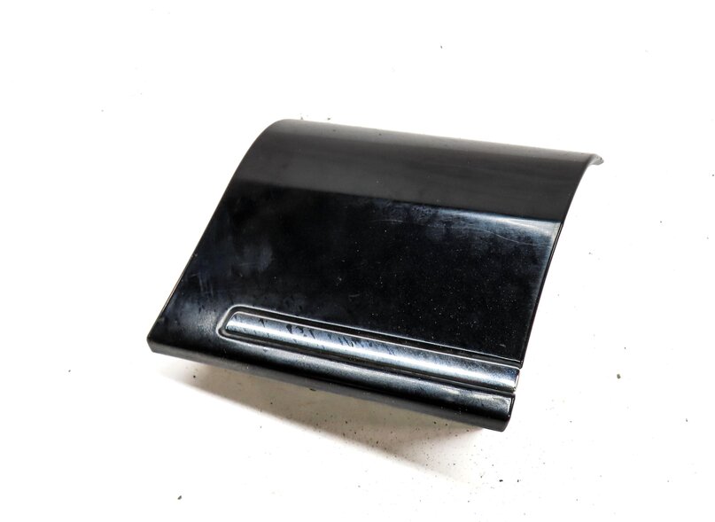 2011 AUDI Q7 (4L) FRONT RIGHT PASSENGER CORNER FENDER MOULDING TRIM (ORCA BLACK)