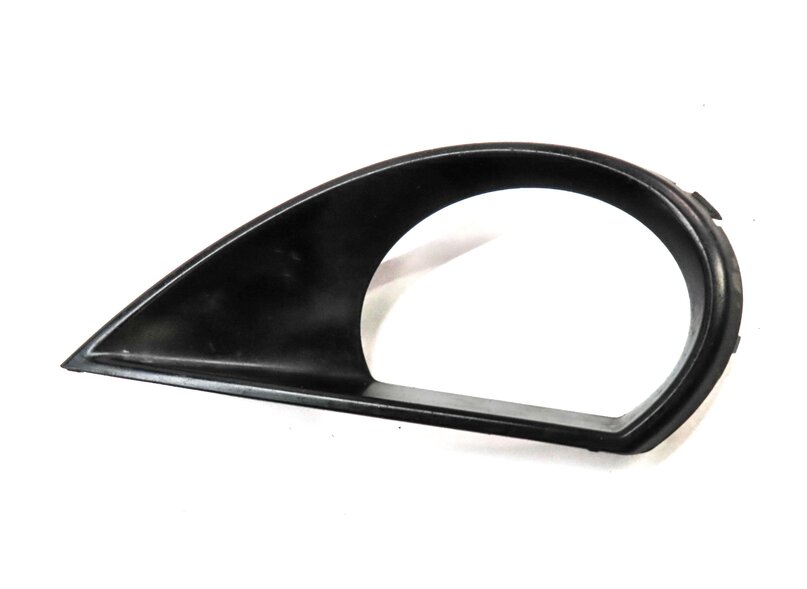 Thumbnail 3: 2011 AUDI Q7 (4L) FRONT RIGHT PASSENGER FOGLIGHT FOG LIGHT LAMP TRIM (BLACK)