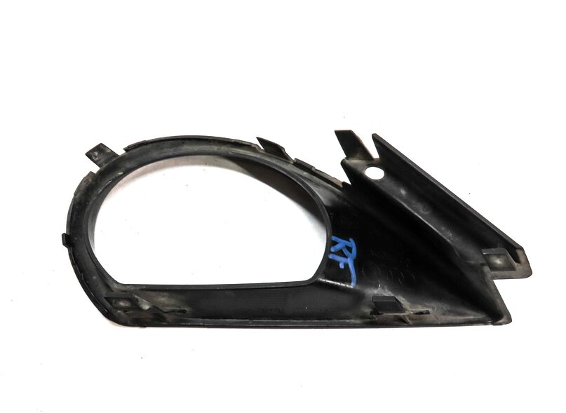 Thumbnail 5: 2011 AUDI Q7 (4L) FRONT RIGHT PASSENGER FOGLIGHT FOG LIGHT LAMP TRIM (BLACK)