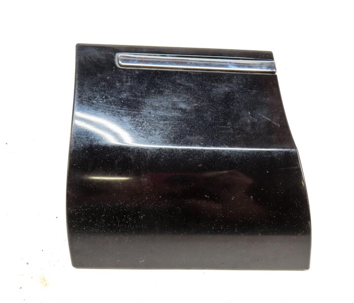 Thumbnail 4: 2011 AUDI Q7 (4L) FRONT LEFT DRIVER CORNER FENDER MOULDING TRIM (ORCA BLACK)