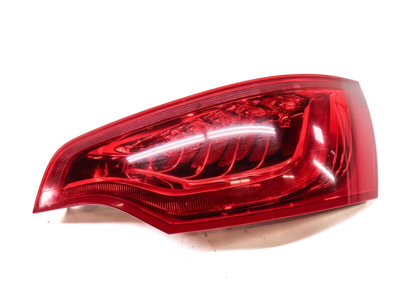 Thumbnail 4: 2010-2015 AUDI Q7 (4L) REAR RIGHT PASSENGER TAILLIGHT BRAKE LIGHT LAMP (LED)