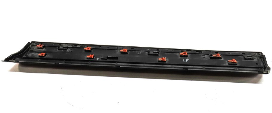 Thumbnail 7: 2010-2015 AUDI Q7 (4L) FRONT LEFT DRIVER DOOR RUNNER TRIM PANEL MOULDING (BLACK)