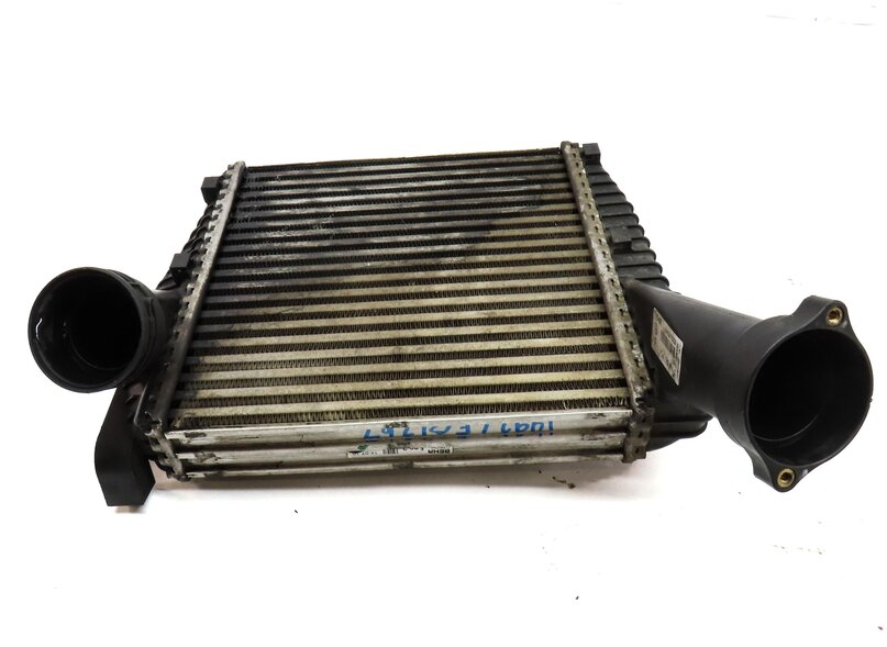 Thumbnail 2: 2009-2016 VW TOUAREG AUDI Q7 (4L) 3.0L TDI TURBO DIESEL ENGINE LEFT INTERCOOLER