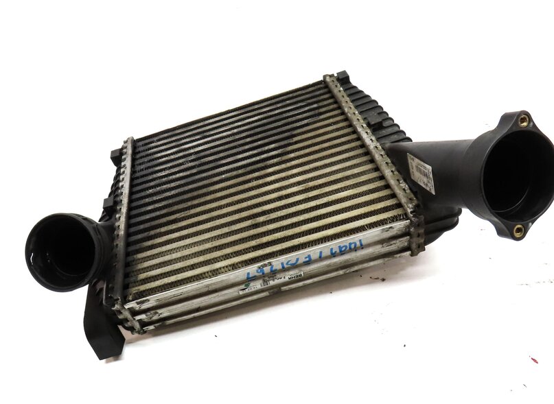 Thumbnail 3: 2009-2016 VW TOUAREG AUDI Q7 (4L) 3.0L TDI TURBO DIESEL ENGINE LEFT INTERCOOLER