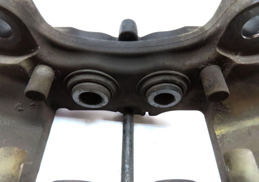 Thumbnail 8: 04-15 VW TOUAREG AUDI Q7 (4L) REAR LEFT & RIGHT DISC BRAKE CALIPER SET-2 BREMBO