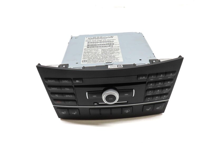 Thumbnail 2: 10-12 MERCEDES BENZ E350 E550 E63 (W212) - RADIO STEREO GPS NAVIGATION CD PLAYER