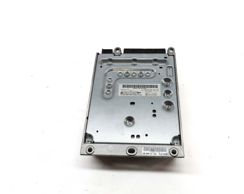 Thumbnail 5: 08-13 MERCEDES C300 C350 C63 E350 E550 E63 GLK3450 CLS550 HARMAN AUDIO AMPLIFIER