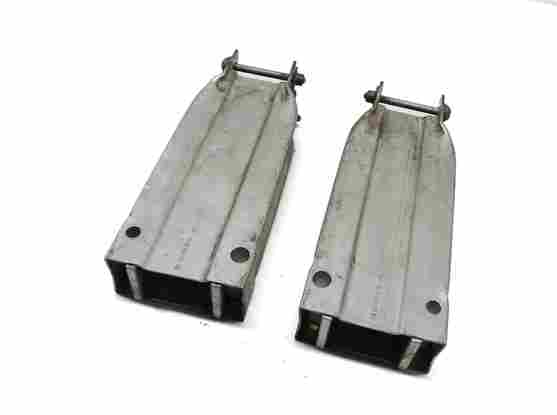 10-13 E CLASS COUPE CONV W207 FRONT LEFT RIGHT BUMPER REINFORCEMENT BRACKET SET2