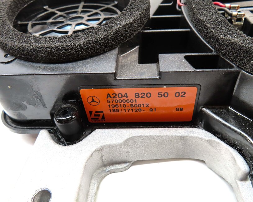 Thumbnail 16: 2011 MERCEDES E350 COUPE (C207) WOOFER MIDRANGE TWEETER LOGIC 7 SPEAKER SET 10