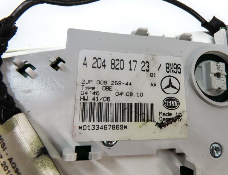 Thumbnail 7: 2011 MERCEDES E350 COUPE (C207) FRONT CENTER ROOF PRIMARY DOMELIGHT (BEIGE)