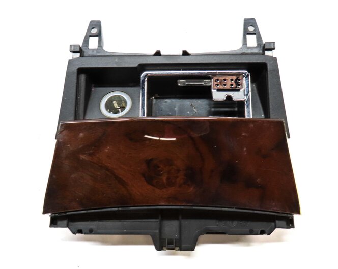 Thumbnail 5: 2011 MERCEDES E350 COUPE (C207) CENTER CONSOLE ASHTRAY w/ 12V SOCKET WALNUT WOOD
