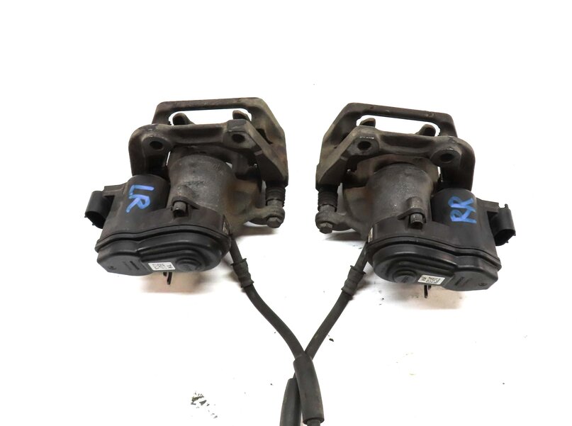 Thumbnail 5: 2011-2019 BMW 535i 550i 640i 650i (F06 F10) LEFT & RIGHT REAR BRAKE CALIPER SET2