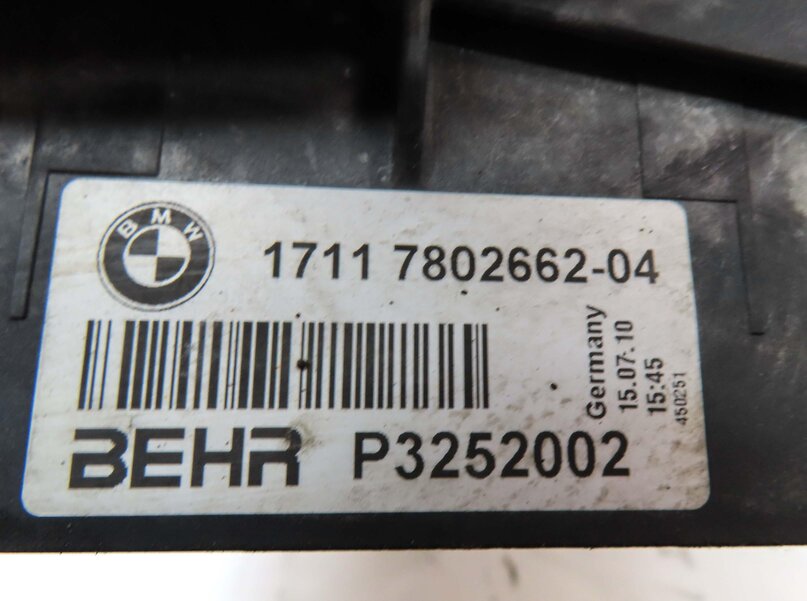 Thumbnail 8: 11-19 BMW 535i 535iGT 640i 740i (F01 F06 F07 F10) 2.0T / 3.0L AUXILIARY RADIATOR