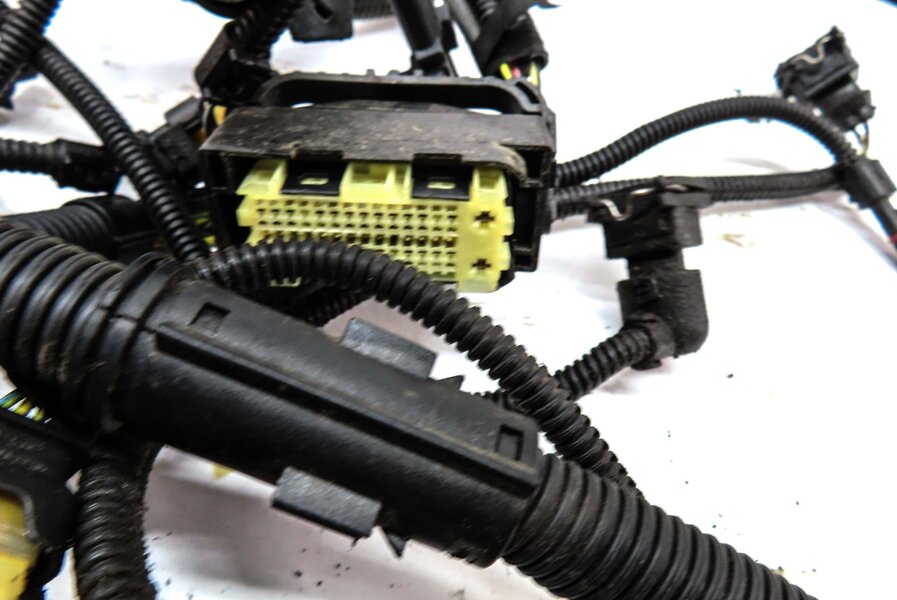 Thumbnail 9: 2011 BMW 535i SEDAN (F10) 3.0L TURBO N55 ENGINE WIRE WIRING HARNESS 7605076