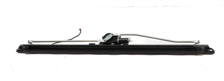 2011-2016 BMW 528i 535i 550i M5 (F10) REAR BACK GLASS ELECTRIC SUNSHADE w/ MOTOR