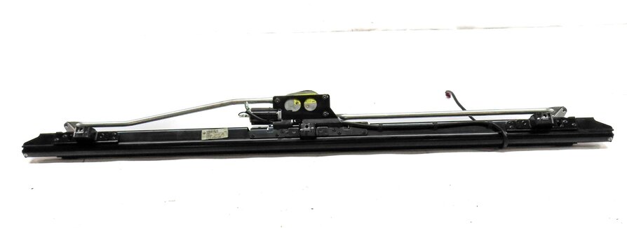 Thumbnail 7: 2011-2016 BMW 528i 535i 550i M5 (F10) REAR BACK GLASS ELECTRIC SUNSHADE w/ MOTOR