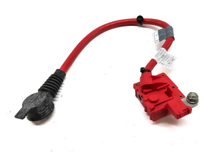 Thumbnail 2: 2011 BMW 535i SEDAN (F10) POSITIVE BATTERY CABLE 9217034