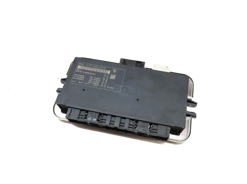 Thumbnail 1: 10-17 BMW 5 6 7 M5 X3 X4 (F06 F10 F12 F25 F26) FRM III BODY LIGHT MODULE 3-PLUG