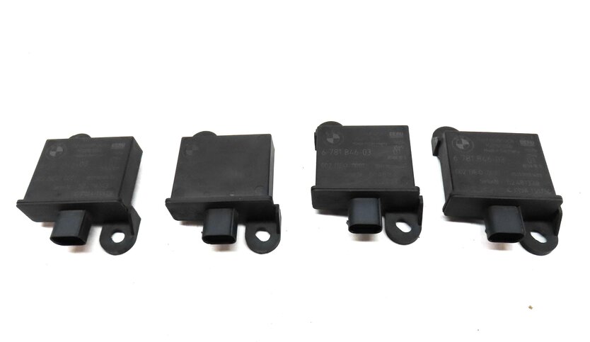 Thumbnail 2: 2011 BMW 535i SEDAN F10 TIRE PRESSURE MONITORING SYSTEM TPMS TRIGGER MODULE SET4