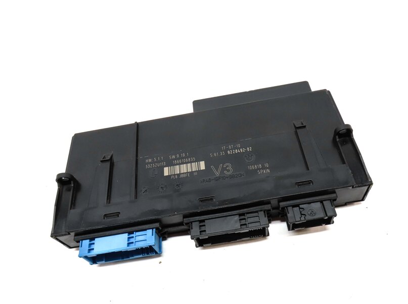 Thumbnail 3: 2010-2011 BMW 528i 535i 550i 535iGT 550iGT (F07 F10) MAIN BODY CONTROL MODULE