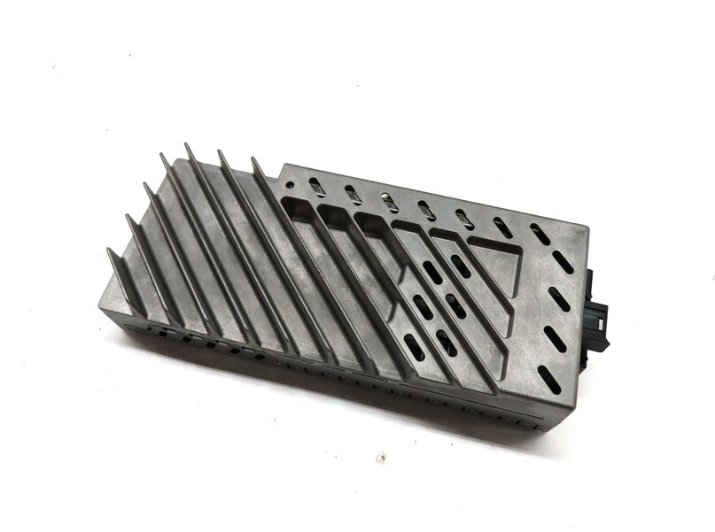 Thumbnail 1: 2011 BMW 5-SERIES & GT (F07 F10) HARMAN BECKER HiFi DSP AUDIO AMP AMPLIFIER