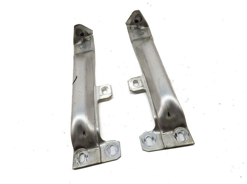 Thumbnail 3: 2011 BMW 535i SEDAN (F10) FRONT BUMPER SUPPORT MOUNT GUIDE BRACKET SET 2