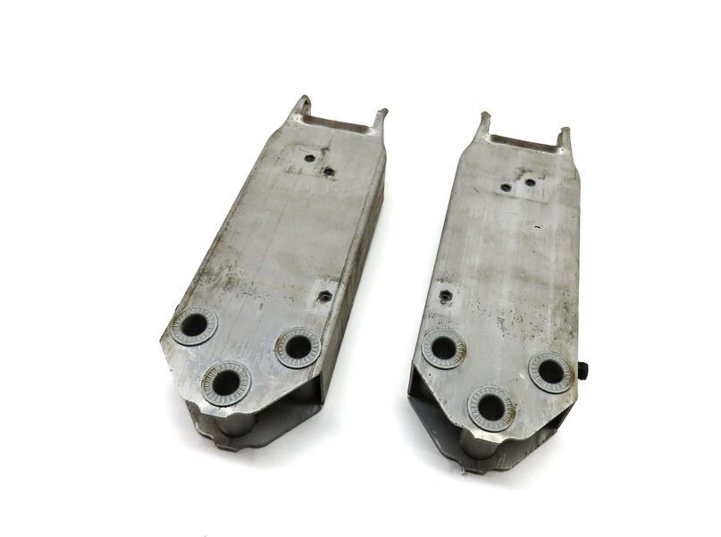 2011 BMW 535i (F10) FRONT LEFT & RIGHT BUMPER SUPPORT MOUNT GUIDE BRACKET SET/2