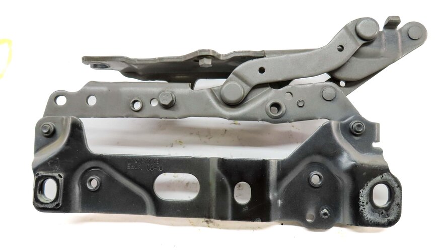 Thumbnail 8: 2011 BMW 528i 535i 550i F10 LEFT & RIGHT FRONT HOOD HINGE SET2 (CASHMERE SILVER)