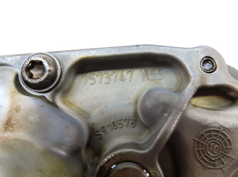 Thumbnail 8: 2011 BMW 535i SEDAN (F10) 3.0L TURBO N55 ENGINE OIL PUMP 7573747