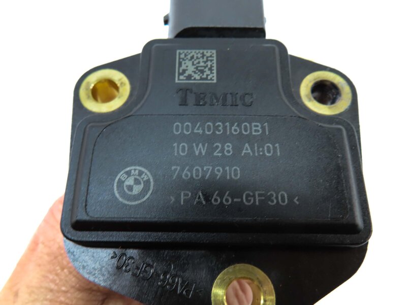 Thumbnail 5: 2011 BMW 535i SEDAN (F10) 3.0L TURBO N55 ENGINE OIL LEVEL SENSOR 7607910