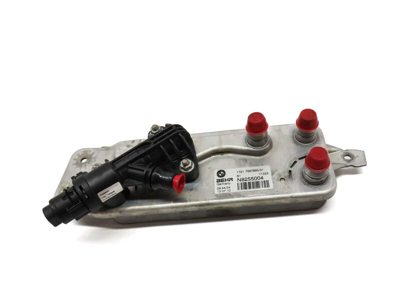 Thumbnail 2: 09-17 BMW 535i 640i 740i 750i 760i (F01 F06 F07 F10 F12) TRANSMISSION OIL COOLER