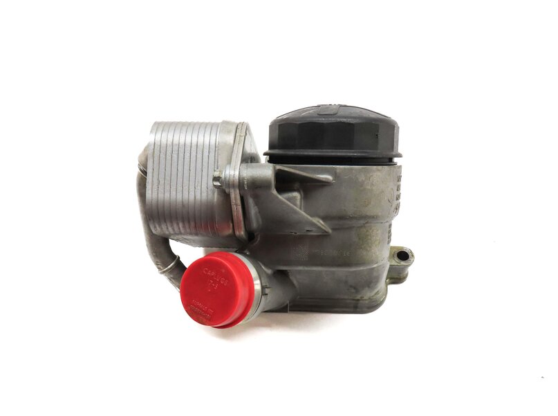 Thumbnail 4: 2011 BMW 535i SEDAN F10 3.0L TURBO N55 ENGINE OIL FILTER HOUSING WITH SCREW CAP