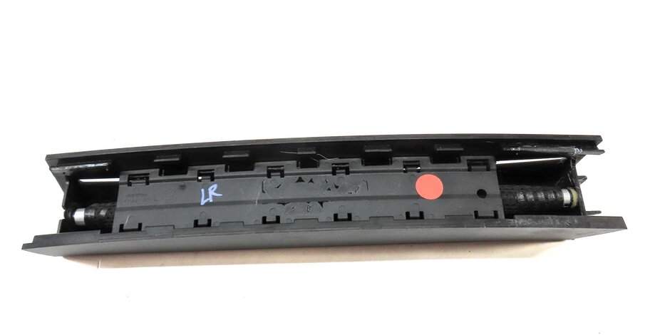 Thumbnail 5: 11-16 BMW 528i 535i 550i M5 ///M (F10) LEFT REAR DOOR VENT WINDOW PRIVACY SHADE
