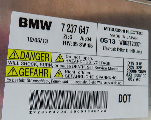 Thumbnail 7: 2011-2013 BMW 528i 535i 550i M5 (F10) RIGHT - XENON HID ADAPTIVE HEADLIGHT LAMP