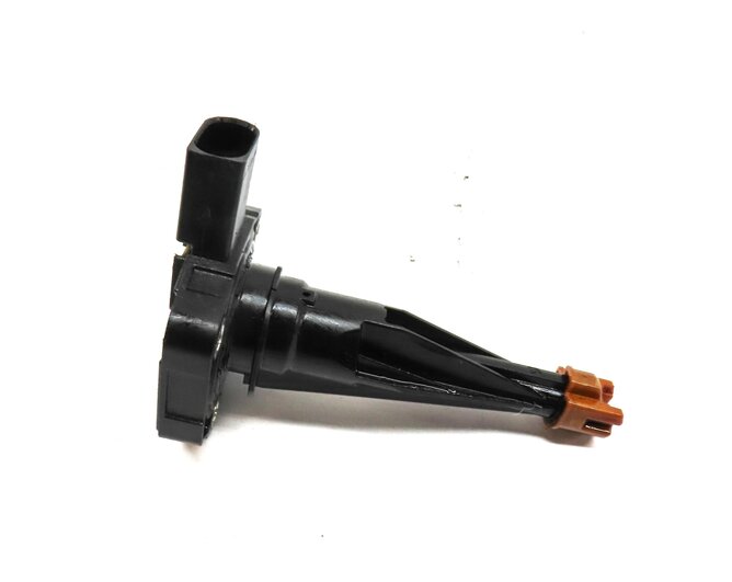 Thumbnail 2: 2015 BMW X5 (F15) 4.4L TWIN TURBO N63 ENGINE OIL LEVEL SENSOR