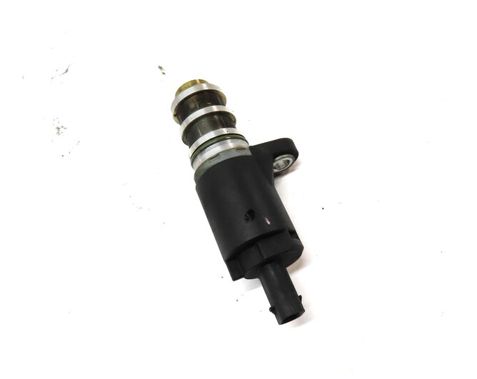 Thumbnail 3: 2015 BMW X5 (F15) 3.0L N55 TURBO ENGINE HYDRAULIC OIL PRESSURE SOLENOID